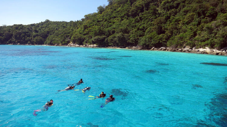 racha noi a great place for your first open water dive